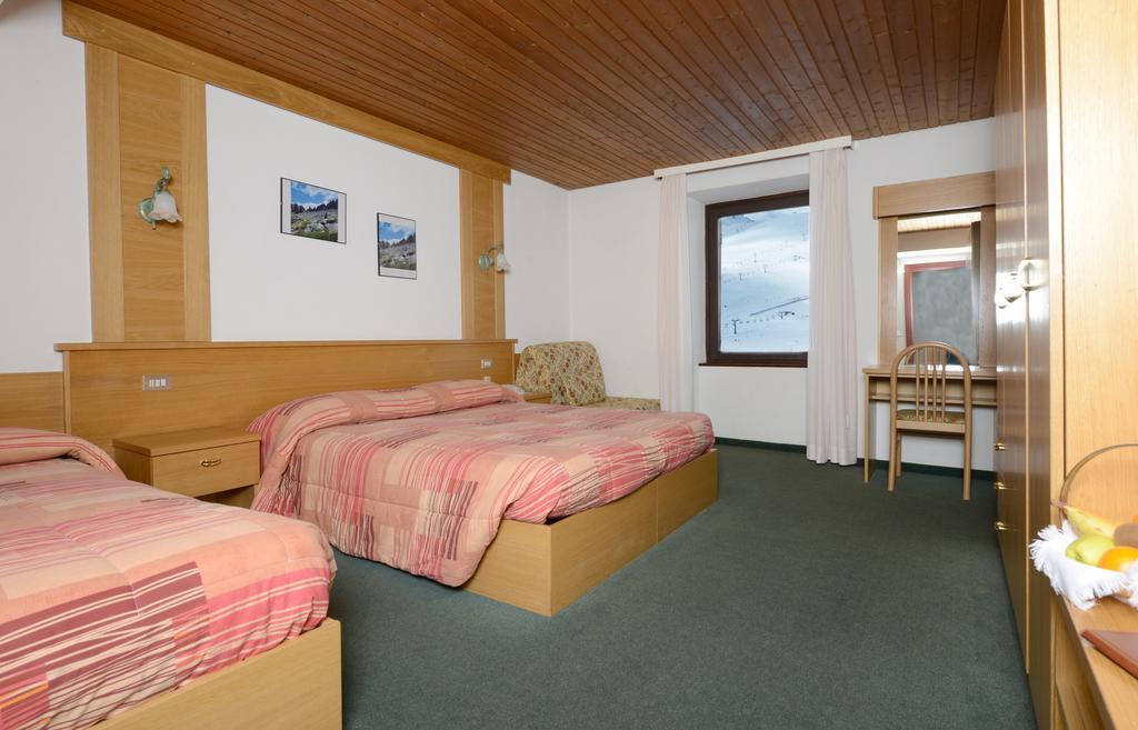 Savoia Hotel Passo del Tonale Oda fotoğraf